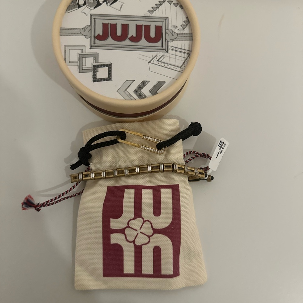 JUJU Gold Bracelet with Box